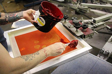 Ink into screen for printing